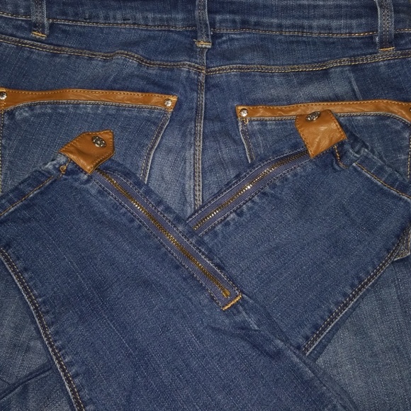 White house black Market jeans - Picture 3 of 6